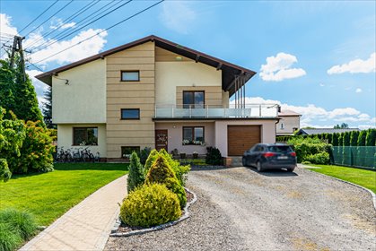 Przestronny dom 260 m2 z dużą działką i tarasami dom Nagawczyna
