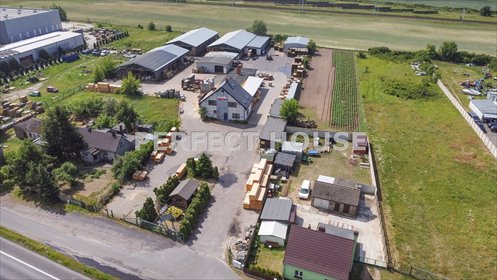 Działka z obiektem biurowym i halą przy DK 92. działka Psary Małe