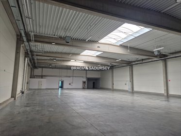 Nowoczesny magazyn z biurami 765 m², dostęp od zaraz magazyn Kraków, Bieżanów-Prokocim, Półłanki