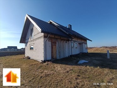 Przestronny dom 200 m² z dużą działką 12,6 ar w Koniaczowie dom Jarosław (gw)