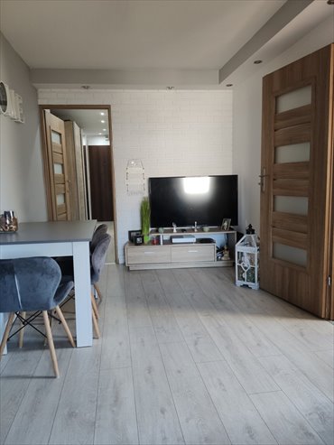 Zapraszam do 44,7 m² dwupoziomowego mieszkania po remoncie mieszkanie Świebodzice, Centrum