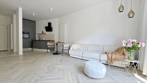 Przestronne 2 pokoje z balkonem i pełnym wyposażeniem polecam mieszkanie Warszawa, Wilanów, Błonia Wilanowskie, Aleja Rzeczypospolitej