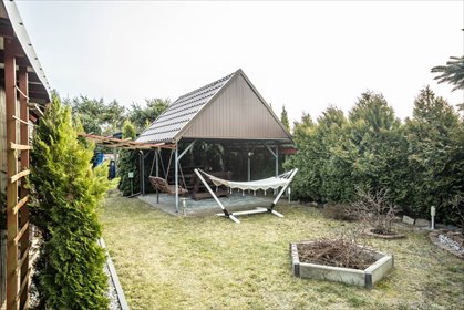 Urokliwy dom 35 m² z kominkiem i dużą działką 1400 m² dom Zgierz, Jedlicka