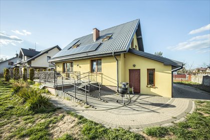 Twój ogród i spokój: dom w Rokicinach-Kolonii dom Rokiciny-Kolonia