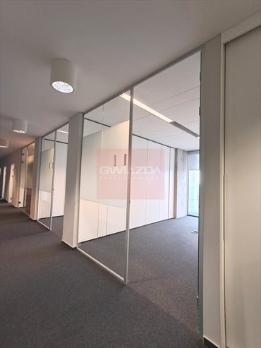 Nowoczesny biurowiec kl. A (297 m²) w Warszawie (blisko lotniska) lokal użytkowy Warszawa, Włochy, Raków