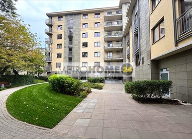 Apartament 106 m² w Warszawie (4 pokoje, balkon, garaż) mieszkanie Warszawa, Śródmieście, Powiśle, Dobra
