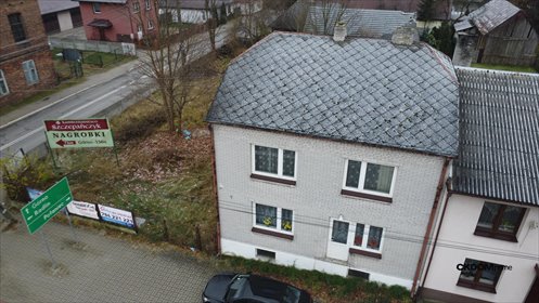 Dom 180 m² z budynkami gospodarczymi i stodołą dom Daleszyce
