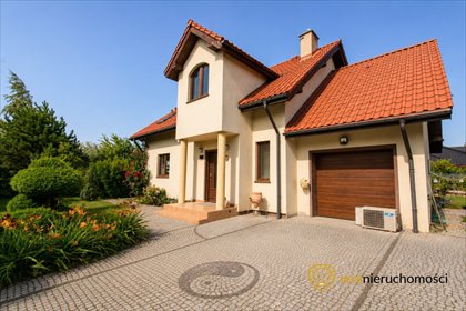 Polecam przestronny dom 184 m² z pięcioma sypialniami w Pietrzykowicach dom Pietrzykowice, Bajkowa