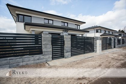 Do sprzedania nowoczesny bliźniak 138 m² w Cielu z garażem i dużą działką dom Ciele
