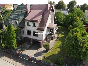 Przestronny bliźniak z ogrodem, tarasem i garażem dom Kwidzyn, Krasnoludków