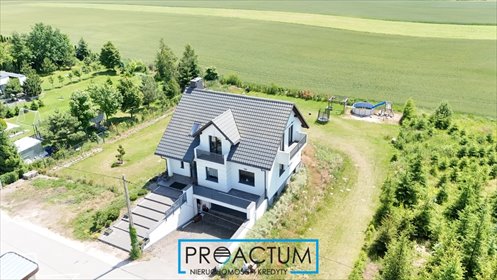 Zapraszam do domu 158 m² z garażem i dużą działką dom Bierzgłowo