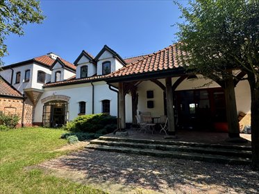 Na sprzedaż przestronny dom 470 m² z ogrodem i pracownią w Oborach dom Parcela-Obory, Parcela-Obory