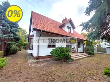 Przestronny dom 340 m² z sauną i garażem w Józefosławiu dom Józefosław