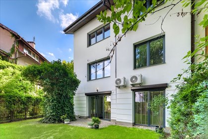 Nowoczesny dom na Saskiej Kępie, 303,5 m2, 4 kondygnacje dom Warszawa, Praga-Południe, Genewska