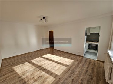 Przestronne 26,5 m² po remoncie, blisko komunikacji mieszkanie Warszawa, Targówek, Żuromińska