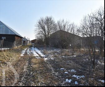 Zapraszam do obejrzenia działki 1400 m² z domem do remontu w Lachach działka Lachy