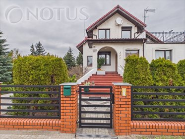 Zapraszam do obejrzenia stylowego domu 325 m² z dużym ogrodem dom Gniezno