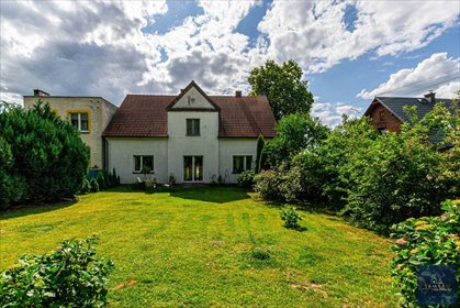 Do sprzedania klimatyczny dom 160 m² z dużą działką dom Grabówno