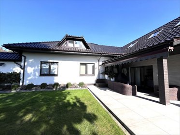 Przestronny dom 290 m2 z kominkiem i ogrodem w Kobylance dom Kobylanka