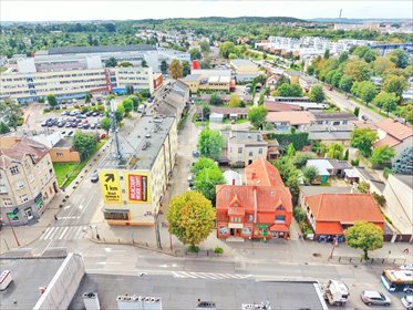 Kamienica z lokalem i mieszkaniem w centrum Tczewa. lokal użytkowy Tczew, Wojska Polskiego
