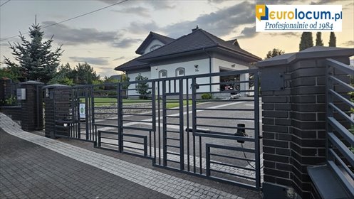 Komfortowy dom 298 m² z klimatyzacją i fotowoltaiką - polecam! dom Starachowice, Myśliwska