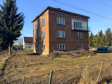 Gotowy biznes noclegowy z 8 lokalami w Mirocinie dom Mirocin