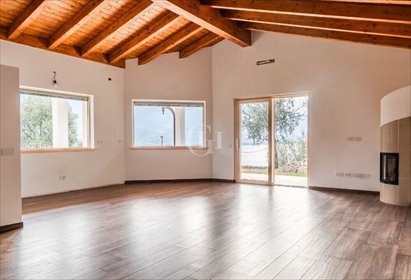 Ekskluzywna willa z panoramicznym widokiem i dużym ogrodem dom Limone sul Garda