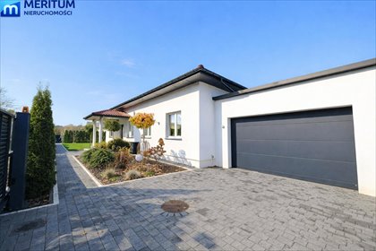 Przestronny dom 160 m2 z garażem, ogród, poddasze dom Rozalin