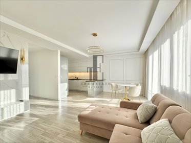 Segment 4-pokojowy z balkonami i ogrodem w Markach dom Marki, Legionowa