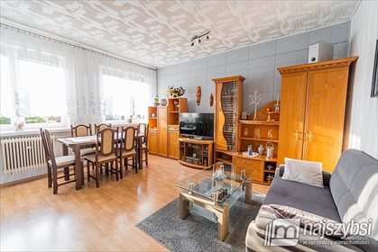 Urokliwy dom z piwnicą, garażem i ogrodem w Goleniowie dom Goleniów, obrzeża