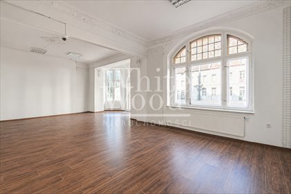 Na sprzedaż przestronny lokal 132 m² w Sopocie z klimatem starego miasta lokal użytkowy Sopot, al. Niepodległości