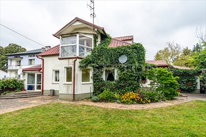 dom na sprzedaż 210m2 dom Strażów