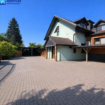 Przestronny dom 330 m2 z potencjałem inwestycyjnym dom Odrano-Wola