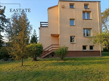 Przestronny dom z garażem na 658 m² działki. dom Zielonka, Saperów