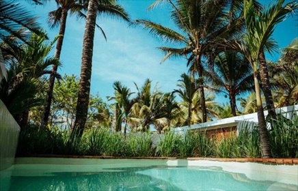 Ekskluzywna willa z basenem - 50 m od plaży Mandiri dom Mandiri Beach, Krui, Pláž