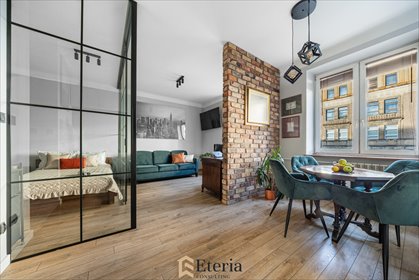Studio z wysokimi sufitami i kamienicznym klimatem polecam mieszkanie Warszawa, Śródmieście, Oleandrów, Marszałkowska