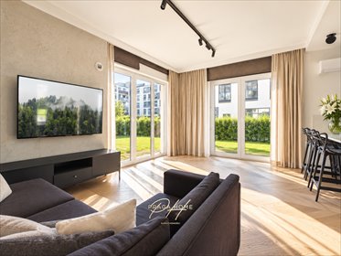 Sprzedam nowoczesne 65 m² na parterze z ogrodem w Ursynowie mieszkanie Warszawa, Ursynów, Kłobucka