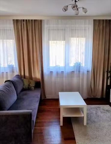 Przestronne 3 pokoje z balkonem, garażem i komórką mieszkanie Warszawa, Wesoła, Wspólna