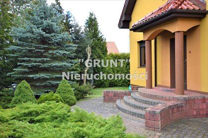 Przestronny dom 241 m2 z funkcjonalnym układem i ogrodem dom Dolaszewo