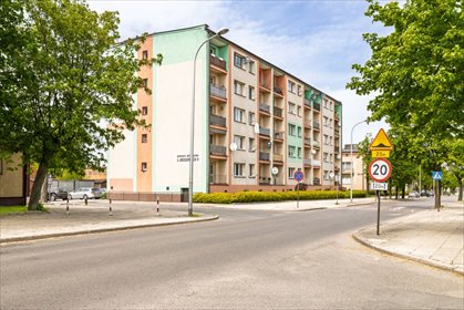Przestronne 2-pokojowe mieszkanie z komórką i ogrzewaniem miejskim mieszkanie Sieradz, Adama Mickiewicza
