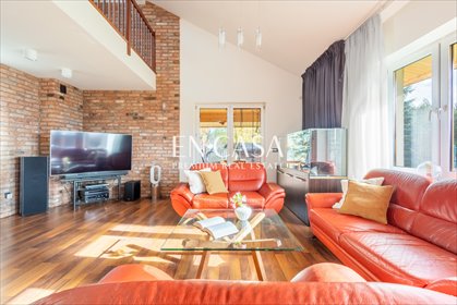 Nowoczesny dom z tarasem, fotowoltaiką i ogrzewaniem w Prażmowie dom Prażmów, Spokojna