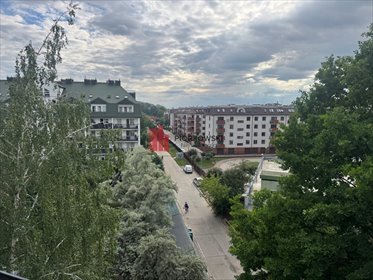 Dwupoziomowe 4-pokoje z windą i dużym poddaszem mieszkanie Warszawa, Białołęka, Nowodwory, Książkowa