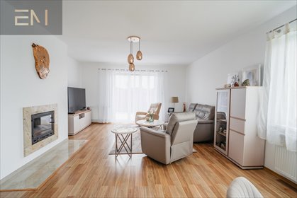 Sprzedam dom z poddaszem do adaptacji 98,6 m² w Strzyżowie dom Strzyżów