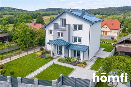 Przestronny dom 216 m² z nowoczesnym ogrzewaniem i dużą działką dom Kielce, Posłowice, Posłowicka