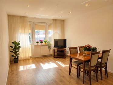 Sprzedam rozkładowe 3-pokojowe mieszkanie 58 m² po remoncie mieszkanie Legnica