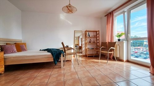 Wynajmę jasną kawalerkę 31 m² z balkonem w spokojnych Krzykach mieszkanie Wrocław, Krzyki, Poranna