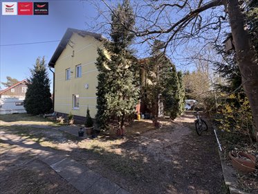 Dom wolnostojący z dużą działką 1920 m², 2 km od morza dom Stegna