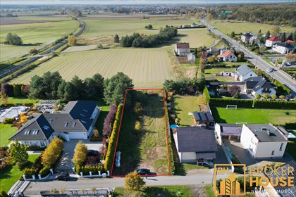 Sprzedam działkę budowlaną 125 m² z mediami i asfaltowym dojazdem działka Dębska Kuźnia, Ozimska