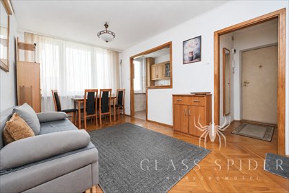 Na sprzedaż przestronne 53 m² z 3 sypialniami w spokojnym Mokotowie mieszkanie Warszawa, Mokotów, Etiudy Rewolucyjnej