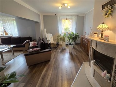 Przestronny dom 184 m² z kominkiem i potencjałem inwestycyjnym dom Bojadła